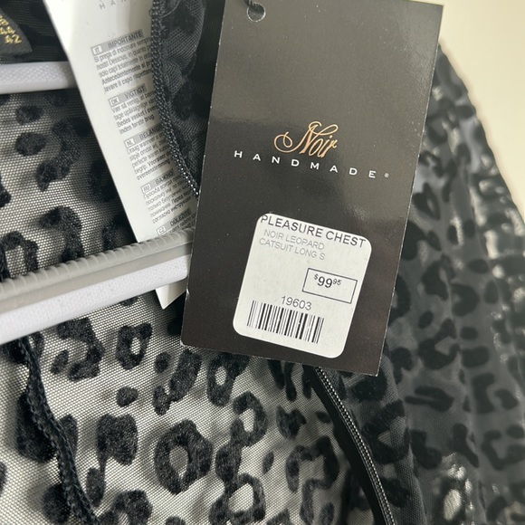 NWT CATSUIT - Picture 10 of 11